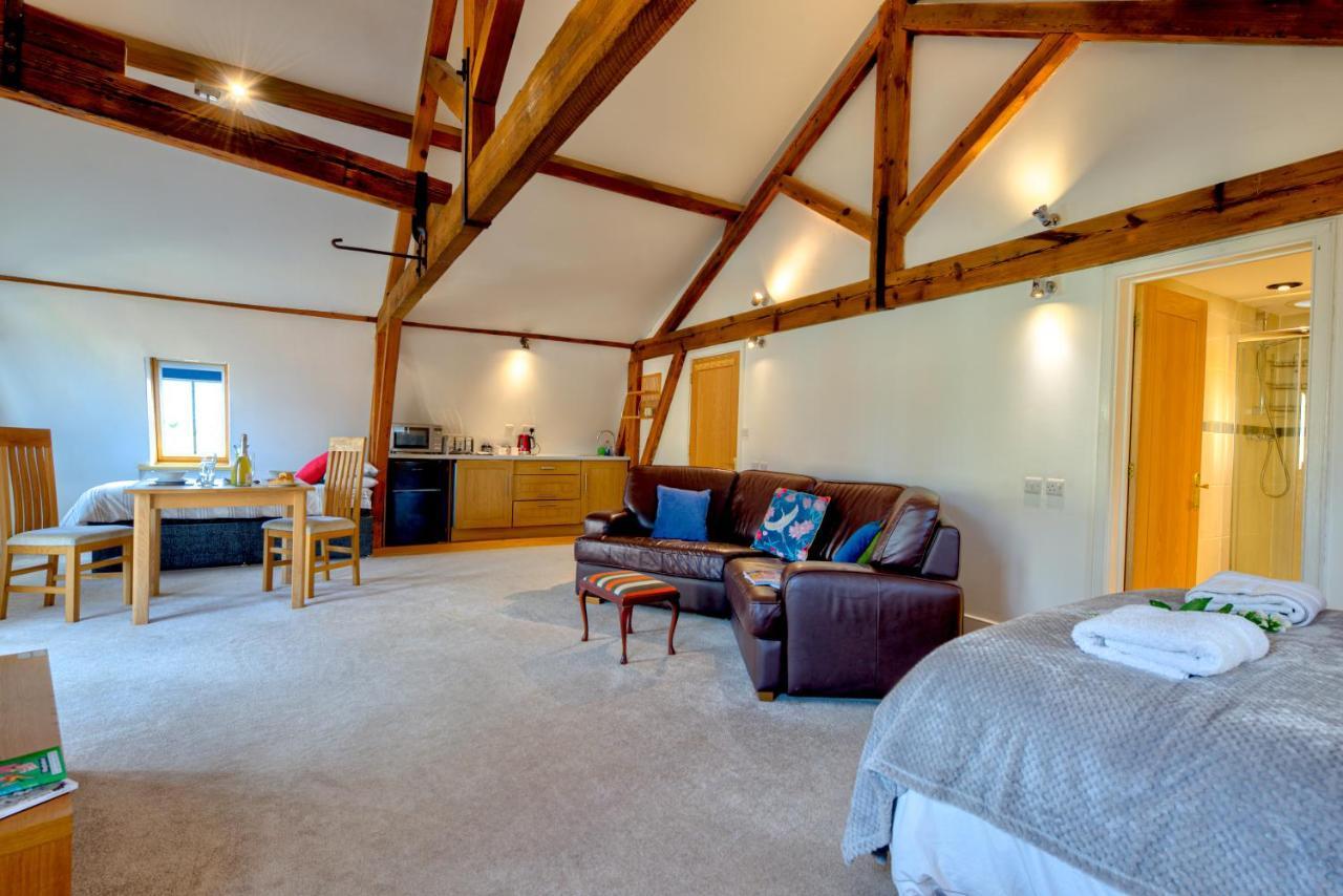 Central Studio Suite - Modern Stay With Free Wifi Stamford Exterior foto